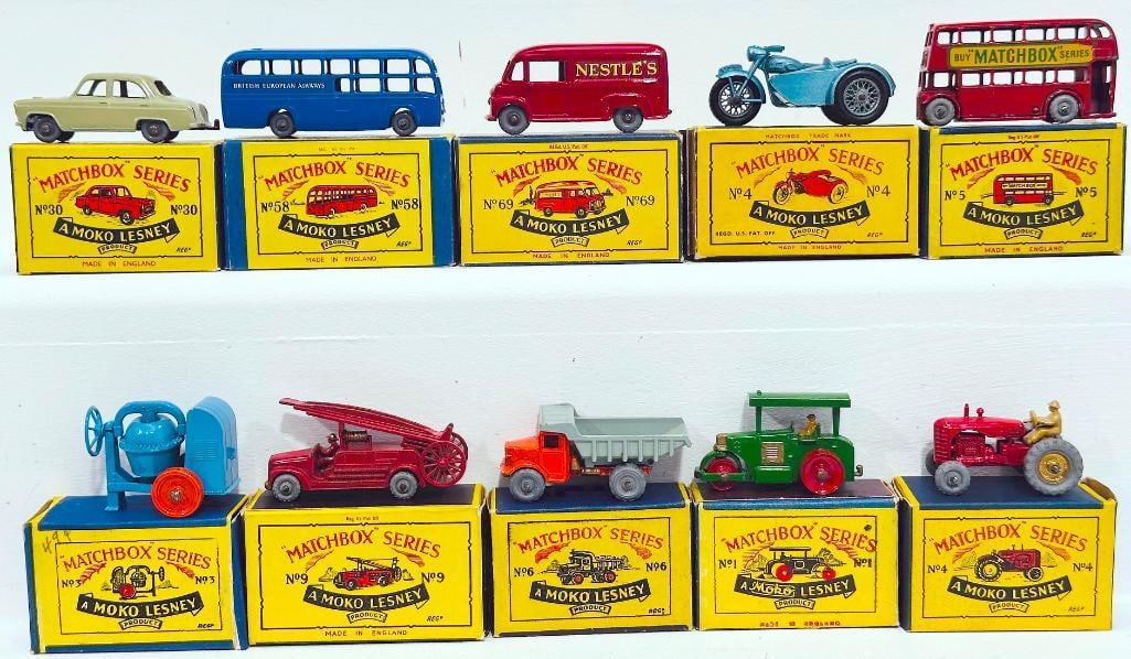Matchbox Vintage Ten (10) Assorted Die - Cast Vehicles Boxed (1 of 8)