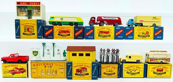 Matchbox Vintage Buildings, Signs and Vehicles Die - Cast Boxed
