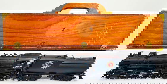 Unknown Manufacturer Postwar O Scale Great Northern 2 - 8 - 2 Locomotive and Tender