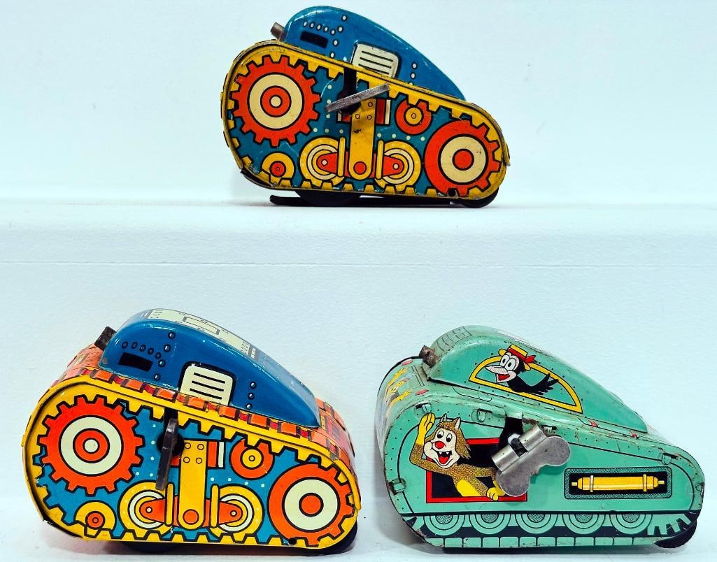 Marx Postwar Toys Sparkling Tank Windup X3 (1 of 6)