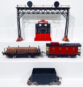 Lionel Prewar Accessory 440 early color Position Light Signal Bridge and 440C Panel Board and 3 Cars