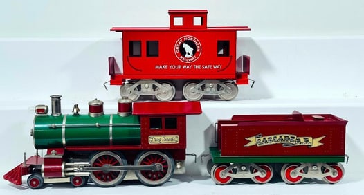 McCoy Modern Standard Gauge City of Seattle 4-4 -0 red and green Locomotive and Tender and Caboose