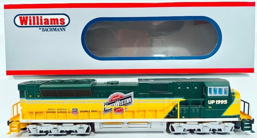 Williams Modern O Gauge SD -90 Powered Union Pacific Heritage -Chicago & Northwestern Locomotive