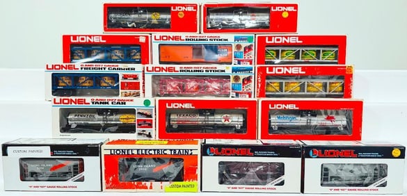 Lionel Modern O Gauge Fifteen (15) Assorted Freight Cars Boxed