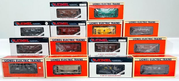 Lionel Modern O Gauge Fourteen (14) Assorted Ore Cars Boxed