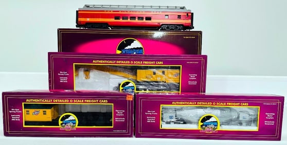 MTH Modern O Gauge Milwaukee Road 70 foot ABS full-length Vista Dome Passenger Car