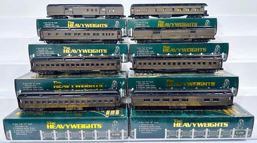 K-Line Modern O Gauge NYC Eight (8) Assorted Heavyweight Passenger Cars Boxed