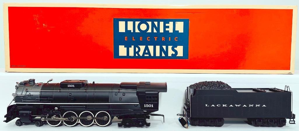 Lionel Modern O Gauge Delaware Lackawanna and Western 4 -8 -4 Locomotive and Tender #6–18003 Boxed: Lionel Modern O Gauge Delaware Lackawanna and Western 4 -8 -4 Locomotive and Tender #6 -18003 Boxed, in C9 and with its original box.