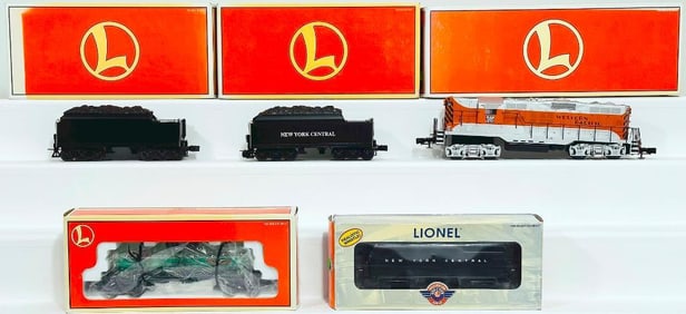 Lionel Modern O Gauge Western Pacific GP–9 Switcher–2426 RS Rail Sounds Steam Tender -773 Hudson