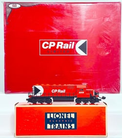 Lionel Modern O Gauge CP Rail Limited 1989 and Canadian Pacific SD -40 Nonpowered Unit Boxed