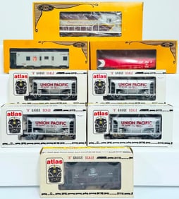 Lionel Modern O Gauge Canadian Pacific SD–24 Diesel/2 Assorted Freight Cars–Atlas Modern Cars