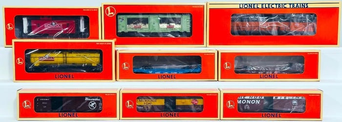 Lionel Modern O Gauge Eight (8) Assorted Freight Cars and Milwaukee Road R8 -3 Diesel Engine Boxed