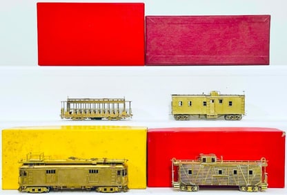 Key Imports Postwar HO Scale Santa Fe Caboose -E. Suydam Postwar HO Scale Wood Tower Car