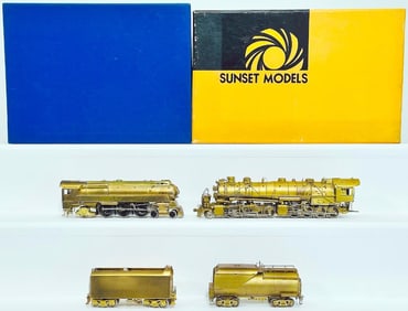 Sunset Models Postwar HO Scale Union Pacific 2–8–8–0 Locomotive and Tender -Alco Models