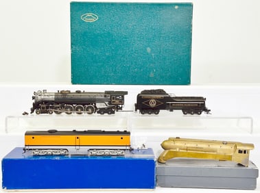 Pacific Fast Mail Postwar HO Scale Capital Cities Route 4-8-4 Brass Locomotive and Tender Boxed