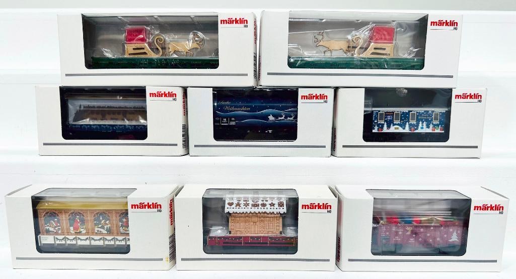 Marklin Modern HO Scale Eight (8) Assorted Holiday Freight Cars: Marklin Modern HO Scale Eight (8) Assorted Holiday Freight Cars, including Christmas Car 2007 #48407, and Christmas Car 2014 #48414, Christmas Car 2013 #48413, Christmas Car 2017 #48417, Christmas Car
