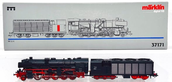 Marklin Modern Digital HO Locomotive and Tender BR 52 K #37171