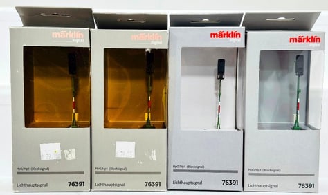 Marklin Modern Digital HO Color Light Home Signal #76391 X4