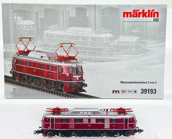 Marklin Modern HO Scale Electric Locomotive Class E 19.1 #39193 and Locomotive BR 64 #39640