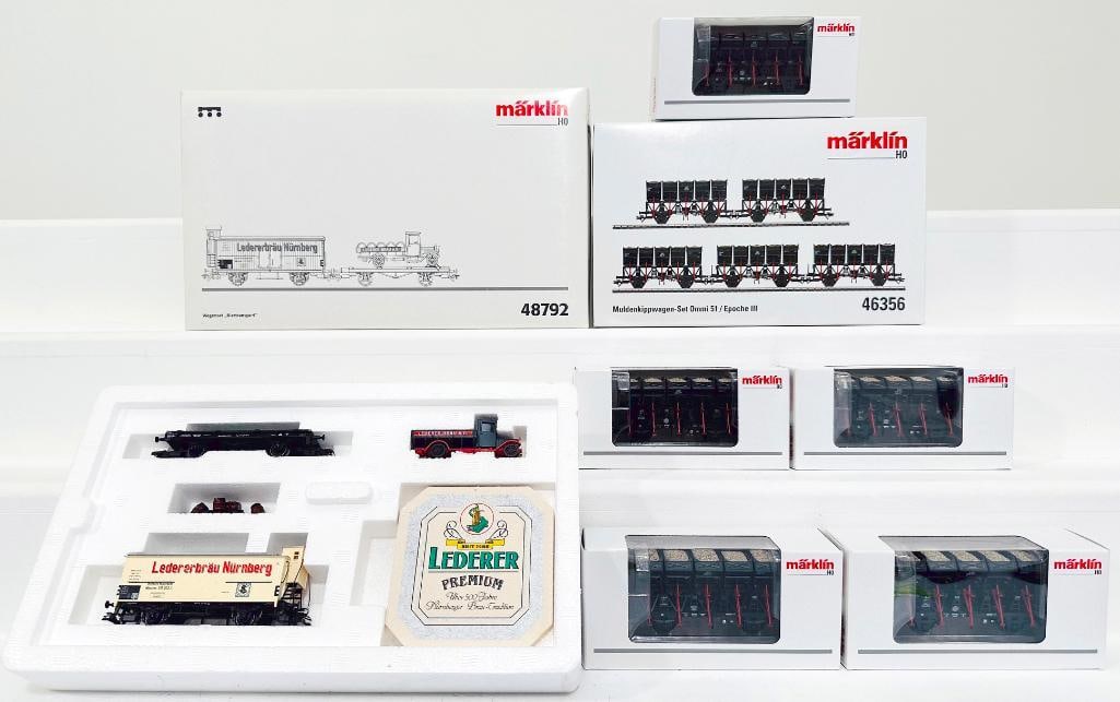 Marklin Modern HO Scale Type Ommi 551 Dump Car Set #46356 and Transport Car Set #48792: Marklin Modern HO Scale Type Ommi 551 Dump Car Set #46356 and Transport Car Set #48792, each in C9 and each with its original box.