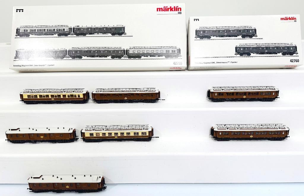 Marklin Modern HO Scale Orient Express 2 Car Passenger Set #42760 -5 Car Orient Express Train Set: Marklin Modern HO Scale Orient Express 2 Car Passenger Set #42760 -5 Car Orient Express Train Passenger Car Set #42755, each in C9 and each with its original box.