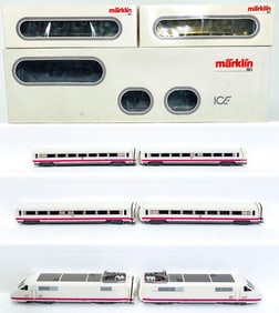Marklin Modern HO Scale Ice Speedliner Passenger Set #3371 and extra Car #4171 X2