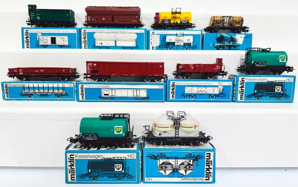 Marklin Modern HO Scale Ten (10) Assorted Freight Cars: Marklin Modern HO Scale Ten (10) Assorted Freight Cars, each in C9 and each with its original box.