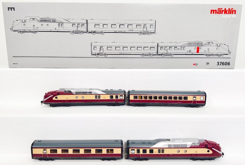Marklin Modern Digital HO 4 Car Streamliner Set Vaureig 602 #37606 (1 of 7)