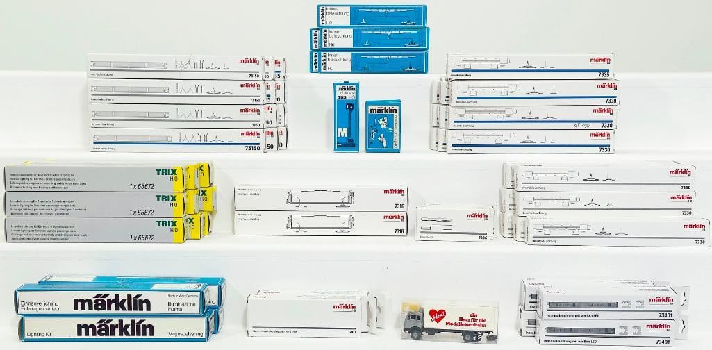 Marklin Modern HO Scale Interior Lighting/Trix Modern HO Scale Interior Lighting for Bavarian Exp.: Marklin Modern HO Scale Interior Lighting #7335 X5 -Interior Lighting #7330 X7 -Lighting Kit with White LEDs X4 -Interior Lighting #73155 X2 -Interior Lighting #73150 X 10 -Interior Lighting #7316 X2