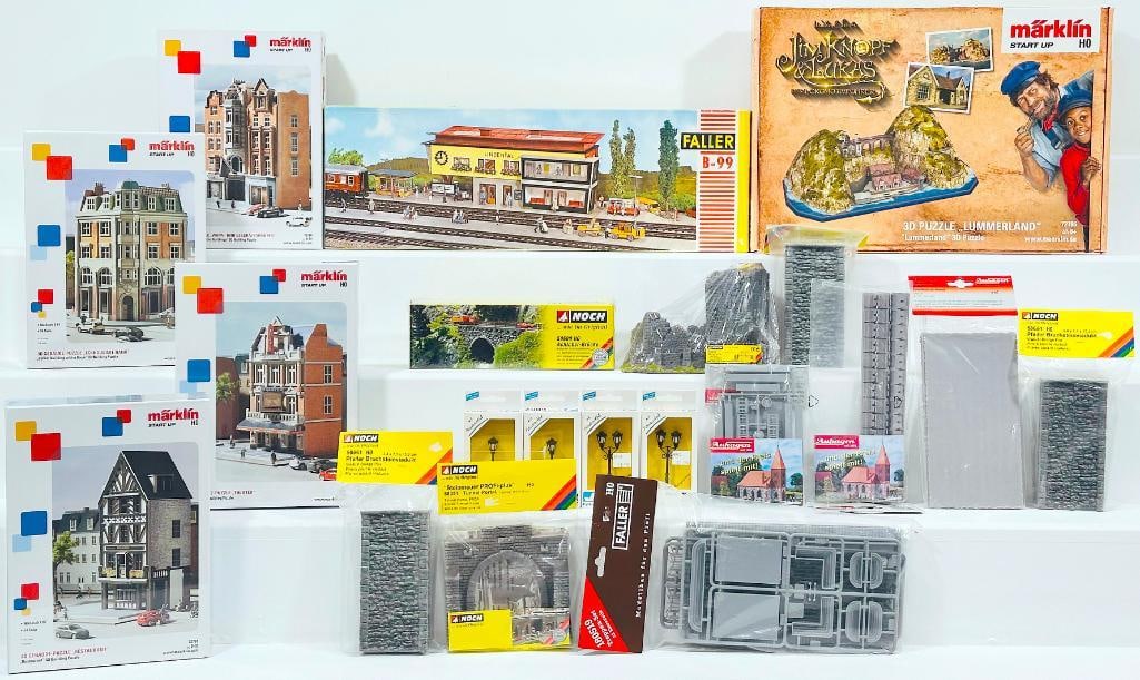 Marklin Modern HO Scale 3D Puzzle Lumber Land Puzzle #72786 -Assorted 3D Building Puzzle Kits X4 (1 of 6)