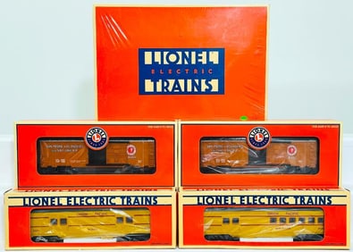 Lionel Modern O Gauge UP A-A Alco Diesel Units -UP Romeo Baggage Car and UP New Haven Combo Car