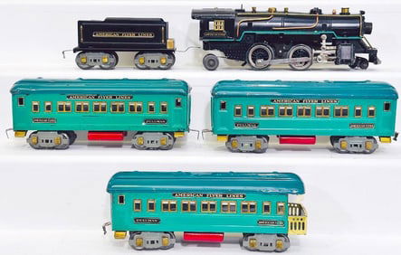 American Flyer Prewar O Gauge 3322 Black Locomotive with green stripe/ 3189T Black Tender with Cars