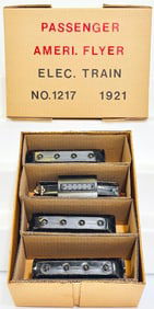 American Flyer Prewar O Gauge 1217 Black Electric Locomotive and 1203 - 1202 - 1203 Passenger Cars