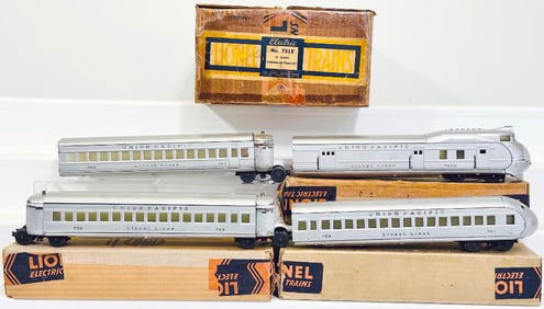 Lionel Prewar O Gauge Outfit No. 751E Aluminum City of Portland Streamliner Set with extra Car Boxed