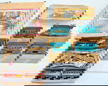 American Flyer Prewar O Gauge 3107 Electric Locomotive and 3161 - 3162 - 3150 Boxed