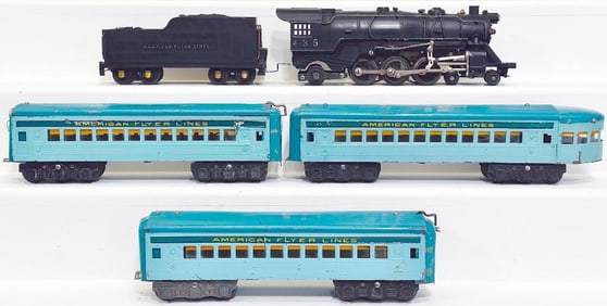 American Flyer Prewar O Gauge 435 Locomotive & Tender with Three (3) 6 wheel truck Streamliner Cars