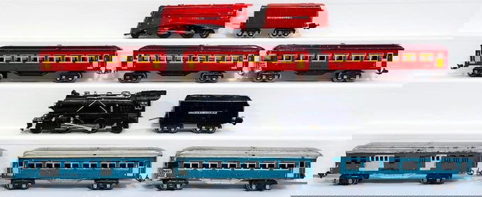 Lionel Prewar O Gauge 249E Black Nickel Locomotive & Black Tender/264E Red Comet Locomotive & Tender
