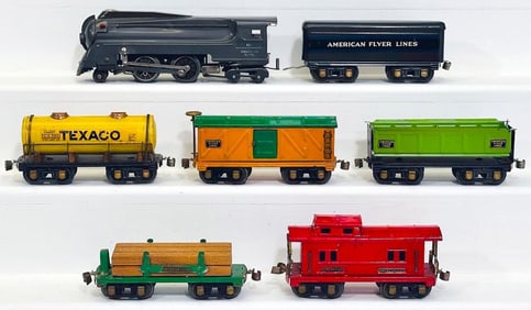 American Flyer Prewar O Gauge 2-4-4 Gunmetal Streamlined Locomotive and Gunmetal Tender/ Five Cars