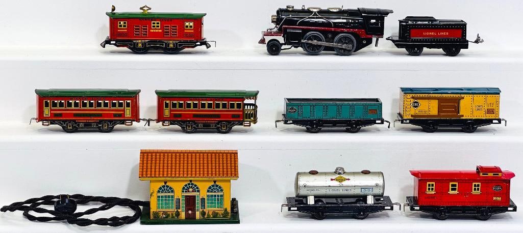 Lionel Prewar O Gauge black and red Lionel Junior Locomotive/ black and red Tender/ Four (4) Cars (1 of 17)