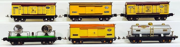 Lionel Prewar O Gauge Six (6) Assorted Freight Cars