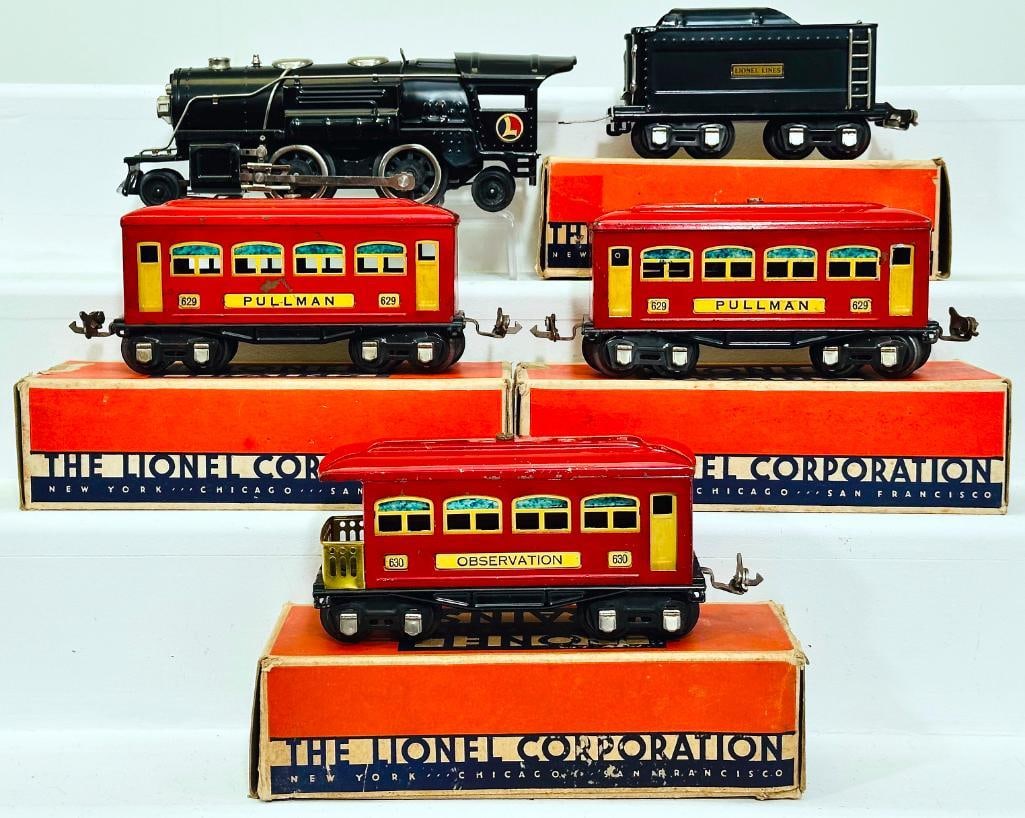 Lionel Prewar O Gauge 259E black Locomotive and Black Tender with 629 - 629 - 630 Passenger Cars (1 of 10)