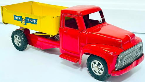 Buddy L Postwar Farm Supplies Lift Truck red and yellow