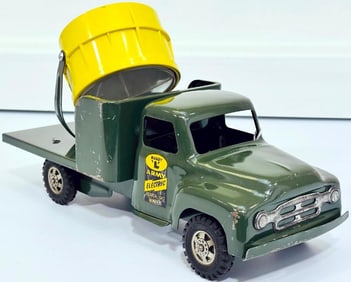 Buddy L Postwar #5515 Army Searchlight Truck olive