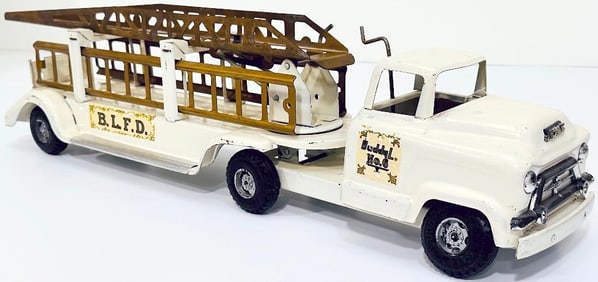 Buddy L Postwar #5691 GMC Fire Truck with crank and siren white