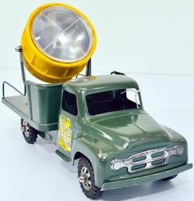 Buddy L Postwar #5545 Army Searchlight Truck olive