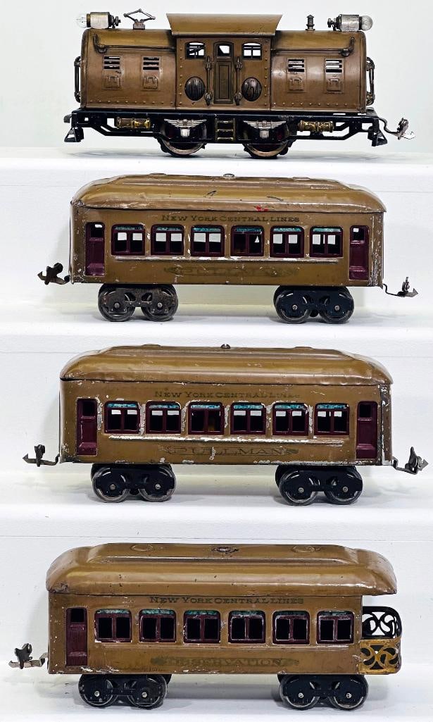 Lionel Prewar O Gauge Mojave 254 Electric Locomotive and 610 - 610 - 612 Mojave Passenger Cars: Lionel Prewar O Gauge Mojave 254 Electric Locomotive and 610 - 610 - 612 Mojave Passenger Cars, in C5 to C5 plus for each of the Passenger Cars and C6 minus or better for the 254.