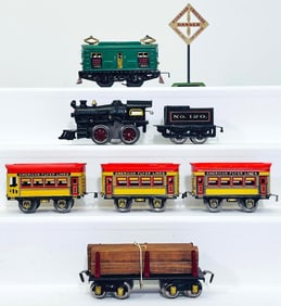 American Flyer Prewar O Gauge 1093 Green Electric Locomotive and 10 Cast Iron Locomotive and Tender