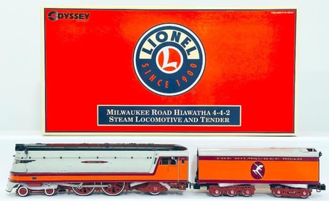 Lionel Modern O Gauge Milwaukee Road Hiawatha 4 -  4  -  2 Steam Locomotive/ Tender Odyssey System