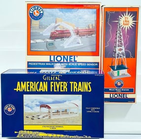 Lionel Modern O Gauge Pedestrian Walk Over with Scale Speed Sensor/WLLC Radio Station/#792 Terminal