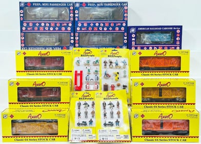 RMT Modern Aristo O Gauge Six Assorted Freight Cars/RMT Center Cupola Caboose/RMT Mini Passenger Car
